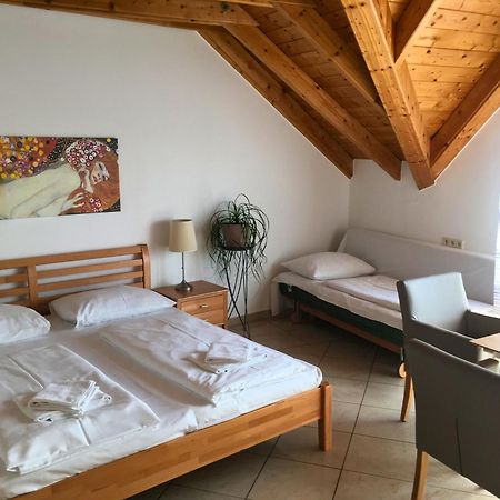 Ajo Apartments - Alte Donau Lake View Balcony Studio - Self-Check-In Bécs Kültér fotó